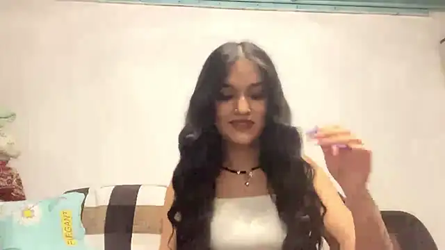 Snapshot of LisetteParajon chatting on 29, 5, 2026 LisetteParajon online show from 29, 5, 2026