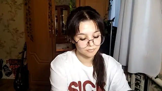 Adilily online show from 2, 6, 2026