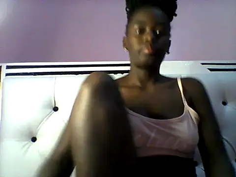 Snapshot of treny34 chatting on 6, 6, 2026 treny34 online show from 6, 6, 2026