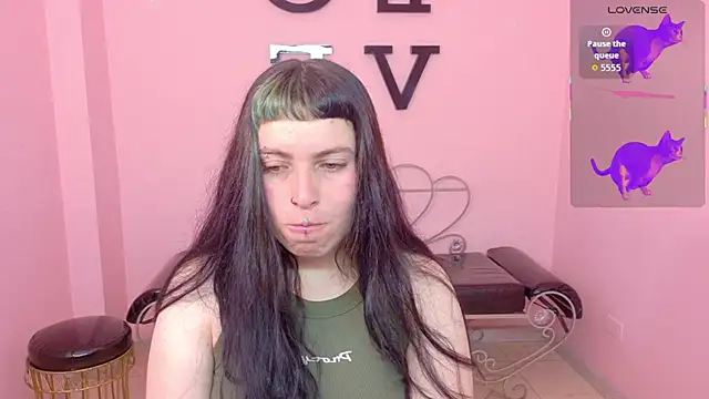Snapshot of _sofia_smth_xx chatting on 25, 6, 2026 sofia smth xx online show from 25, 6, 2026