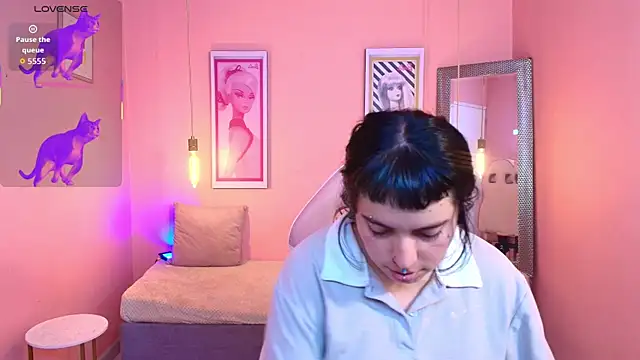 Snapshot of _sofia_smth_xx chatting on 8, 7, 2026 sofia smth xx online show from 8, 7, 2026