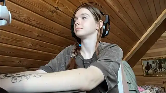 Snapshot of MariaLake chatting on 27, 6, 2026 MariaLake online show from 27, 6, 2026