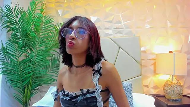 Snapshot of Cherry_flirtx chatting on 30, 5, 2026 Cherry flirtx online show from 30, 5, 2026