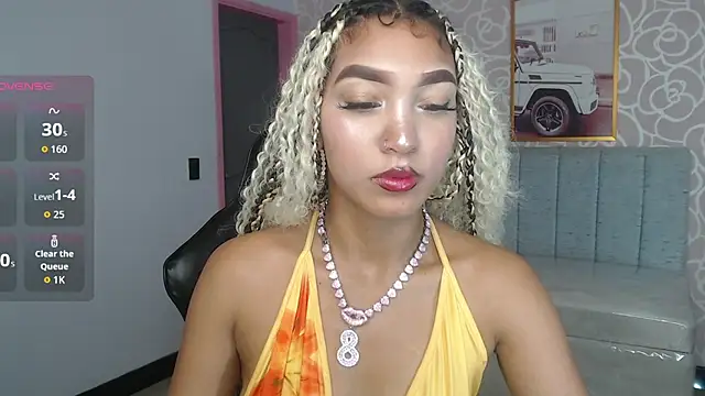 Snapshot of CamilaVixen_ch chatting on 16, 7, 2026 CamilaVixen ch online show from 16, 7, 2026