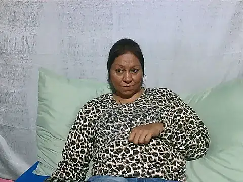 Snapshot of IndianSexyMilf69 chatting on 13, 6, 2026 IndianSexyMilf69 online show from 13, 6, 2026