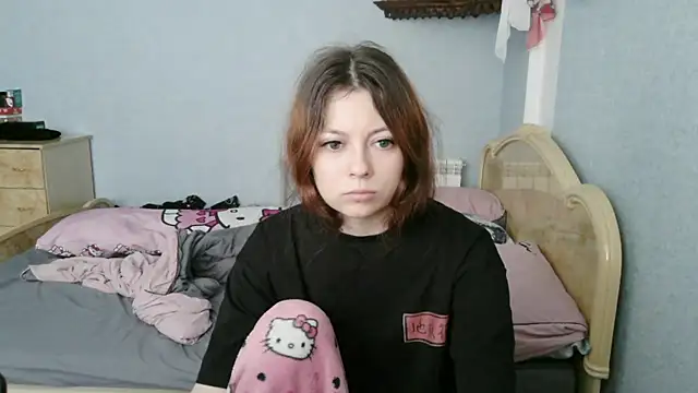 Snapshot of AlessiaViolet chatting on 14, 7, 2026 AlessiaViolet online show from 14, 7, 2026
