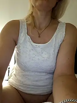 Snapshot of Alaska-perla chatting on 8, 7, 2026 Alaska-perla online show from 8, 7, 2026