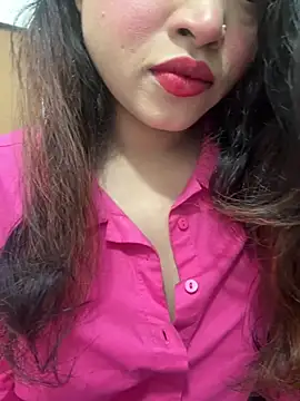 Snapshot of Yours_riya11 chatting on 21, 6, 2026 Yours riya11 online show from 21, 6, 2026