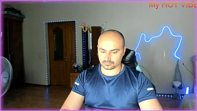 Snapshot of -SexyDaddy- chatting on 6, 6, 2026 -SexyDaddy- online show from 6, 6, 2026