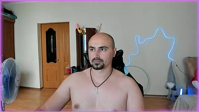 Snapshot of -SexyDaddy- chatting on 24, 6, 2026 -SexyDaddy- online show from 24, 6, 2026