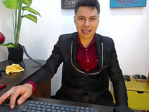 AquilesTaylor online show from 11, 7, 2026