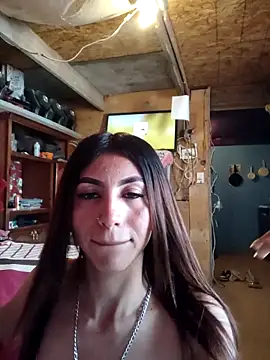 Snapshot of Chika_Misteriosa chatting on 19, 6, 2026 Chika Misteriosa online show from 19, 6, 2026