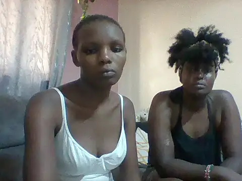 Snapshot of Prettypappi77 chatting on 28, 6, 2026 Prettypappi77 online show from 28, 6, 2026