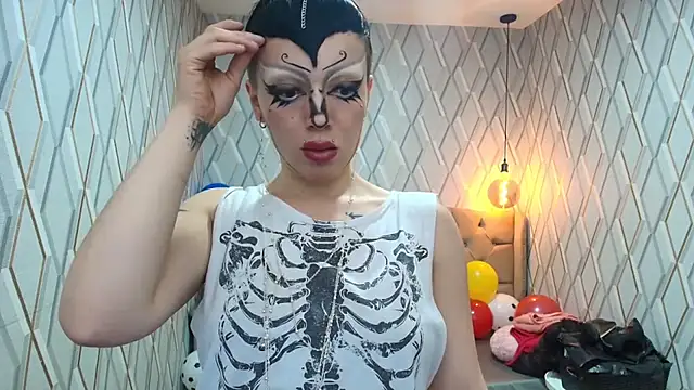 Snapshot of JeannMarie chatting on 2, 7, 2026 JeannMarie online show from 2, 7, 2026