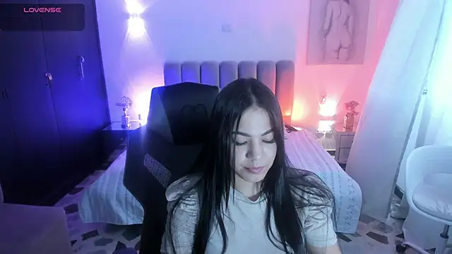 Snapshot of RyleyWest chatting on 6, 7, 2026 RyleyWest online show from 6, 7, 2026