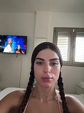 Snapshot of miaabelluccii chatting on 18, 7, 2026 miaabelluccii online show from 18, 7, 2026