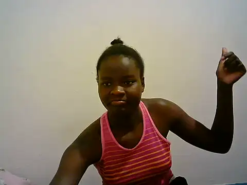 Snapshot of BerryJulie chatting on 14, 6, 2026 BerryJulie online show from 14, 6, 2026