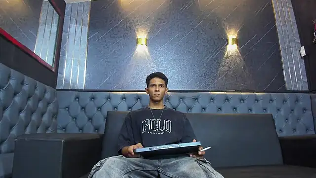 Snapshot of Yoel_Blessed chatting on 17, 7, 2026 Yoel Blessed online show from 17, 7, 2026