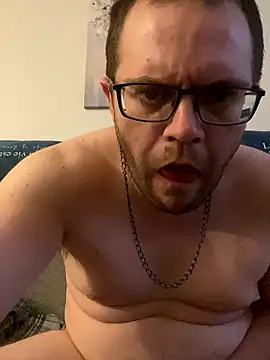 Snapshot of Bigdickdanko1995 chatting on 3, 6, 2026 Bigdickdanko1995 online show from 3, 6, 2026