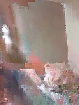 Snapshot of LeLucy chatting on 9, 6, 2026 LeLucy online show from 9, 6, 2026