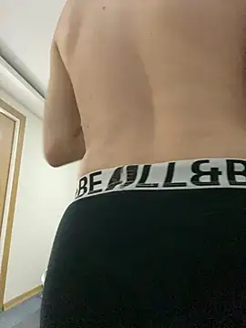 Snapshot of passivefemboi chatting on 1, 6, 2026 passivefemboi online show from 1, 6, 2026