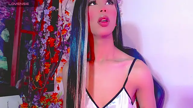 Snapshot of Honey_Balenciaga chatting on 20, 6, 2026 Honey Balenciaga online show from 20, 6, 2026