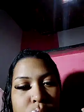 Snapshot of Silmara21 chatting on 10, 7, 2026 Silmara21 online show from 10, 7, 2026