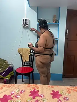 Snapshot of dirty_sexcouple chatting on 1, 7, 2026 dirty sexcouple online show from 1, 7, 2026