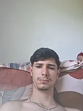 Snapshot of BigAlexxx1 chatting on 14, 7, 2026 BigAlexxx1 online show from 14, 7, 2026