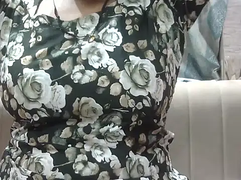 Snapshot of hey_darling_ chatting on 19, 7, 2026 hey darling online show from 19, 7, 2026