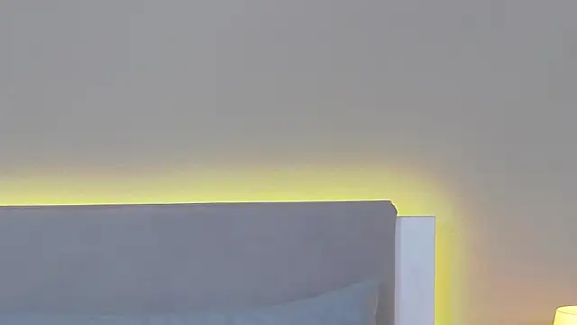 Snapshot of EmmaVesper chatting on 9, 7, 2026 EmmaVesper online show from 9, 7, 2026