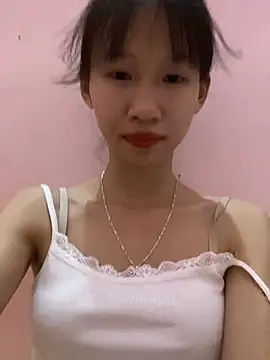 Snapshot of Abi_girl12 chatting on 15, 7, 2026 Abi girl12 online show from 15, 7, 2026