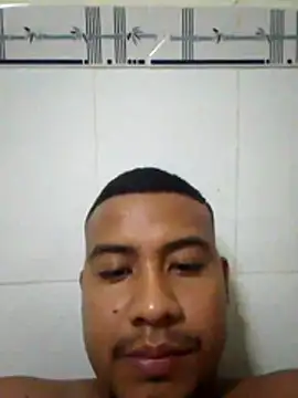 Snapshot of Giovann14 chatting on 22, 6, 2026 Giovann14 online show from 22, 6, 2026