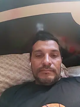 Snapshot of RIchar05 chatting on 5, 6, 2026 RIchar05 online show from 5, 6, 2026