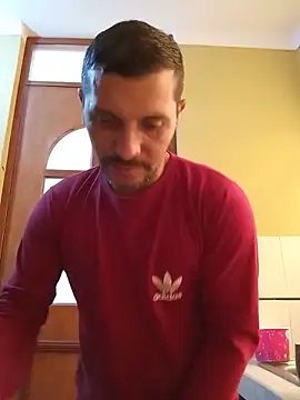 Snapshot of RIchar05 chatting on 11, 6, 2026 RIchar05 online show from 11, 6, 2026