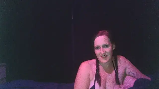 Snapshot of darkseduction93 chatting on 8, 7, 2026 darkseduction93 online show from 8, 7, 2026