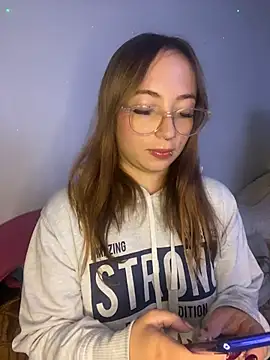 Snapshot of Caamii_ chatting on 9, 6, 2026 Caamii online show from 9, 6, 2026