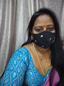Snapshot of Nithya_ chatting on 17, 7, 2026 Nithya online show from 17, 7, 2026