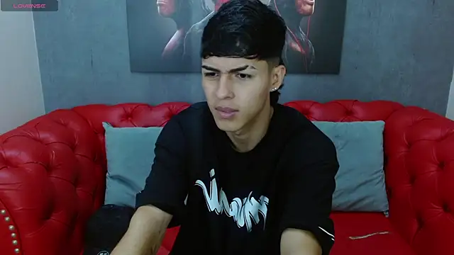 Snapshot of Axel_Mendozaa chatting on 8, 6, 2026 Axel Mendozaa online show from 8, 6, 2026