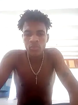 Snapshot of dantecruz19 chatting on 17, 6, 2026 dantecruz19 online show from 17, 6, 2026