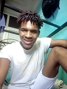 Snapshot of dantecruz19 chatting on 28, 7, 2026 dantecruz19 online show from 28, 7, 2026