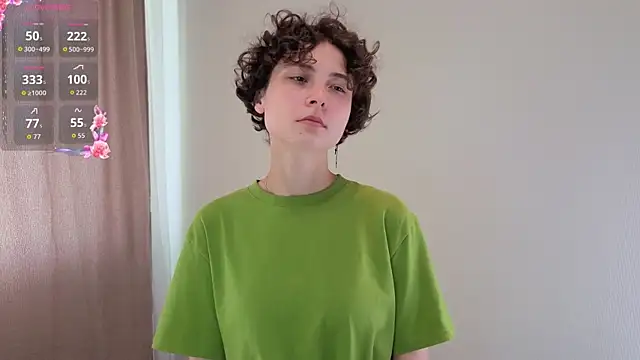 Snapshot of MicaelaLovella chatting on 1, 8, 2026 MicaelaLovella online show from 1, 8, 2026
