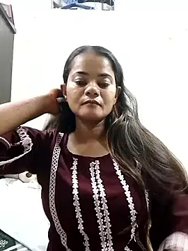 Snapshot of Cherry_Bommm chatting on 8, 6, 2026 Cherry Bommm online show from 8, 6, 2026