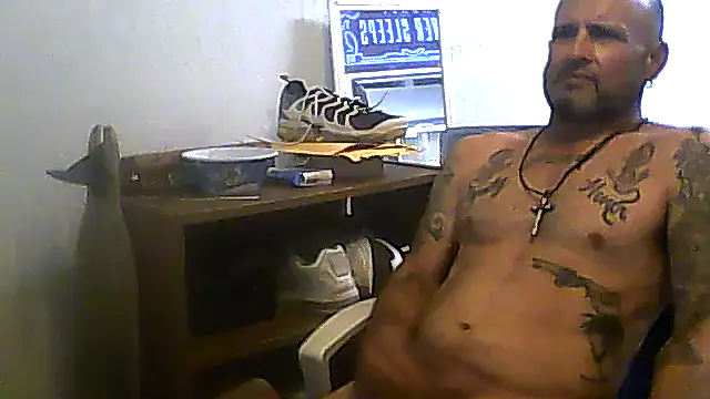 Snapshot of SlickDickyadown chatting on 4, 7, 2026 SlickDickyadown online show from 4, 7, 2026