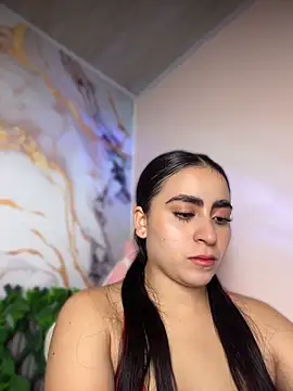 Snapshot of LILI_911 chatting on 13, 6, 2026 LILI 911 online show from 13, 6, 2026