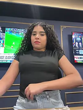 Antonella Whitmore online show from 25, 6, 2026