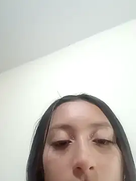 Snapshot of MiaSaen chatting on 7, 7, 2026 MiaSaen online show from 7, 7, 2026