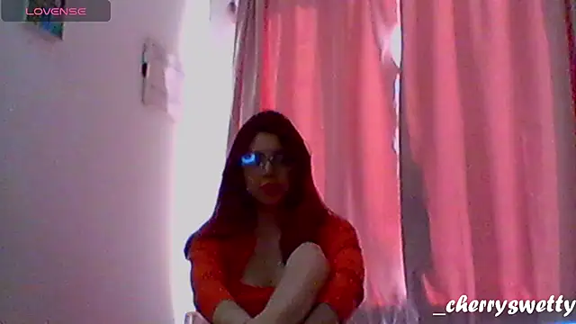 Snapshot of _CherrySweetie_ chatting on 14, 7, 2026 CherrySweetie online show from 14, 7, 2026