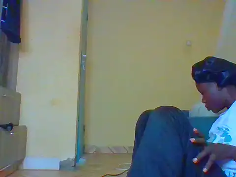 Snapshot of candycrusha chatting on 6, 8, 2026 candycrusha online show from 6, 8, 2026