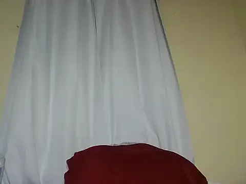 Snapshot of Yours_Ramona chatting on 9, 6, 2026 Yours Ramona online show from 9, 6, 2026